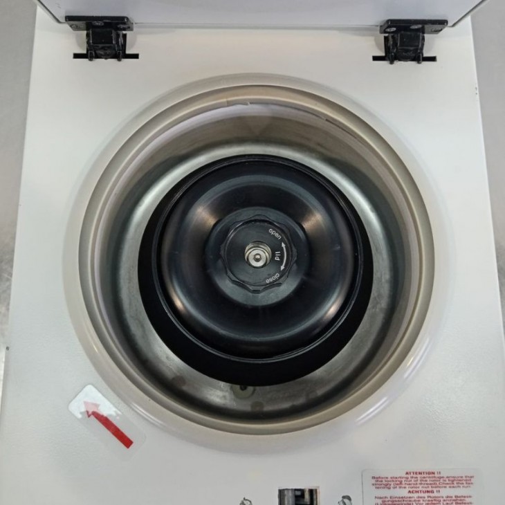 hermle-z-233-mk-2.jpg